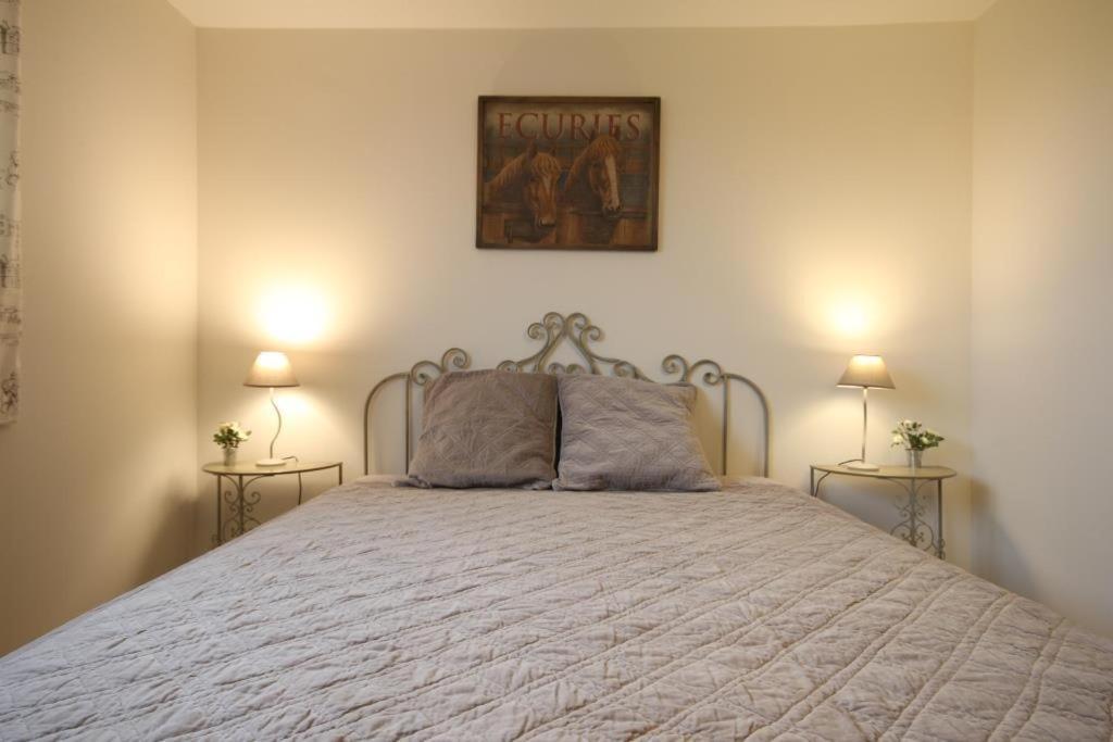 Appaloosa Villa Lormes Bagian luar foto