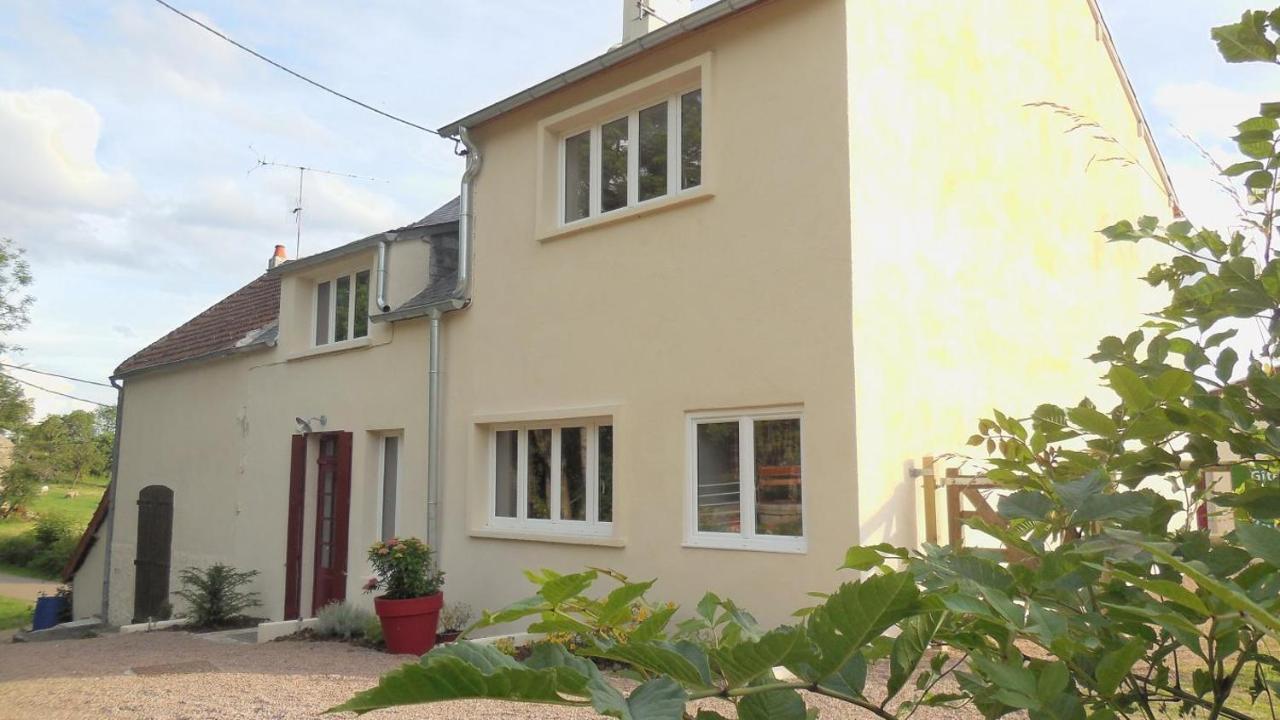 Appaloosa Villa Lormes Bagian luar foto